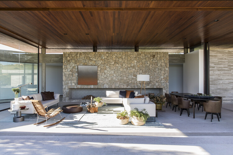 kiến trúc đá tự nhiên