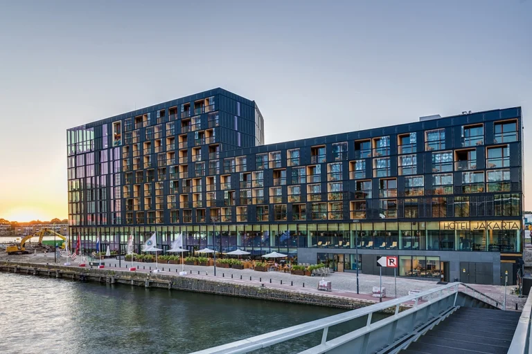 full Hotel Jakarta MOSO 03