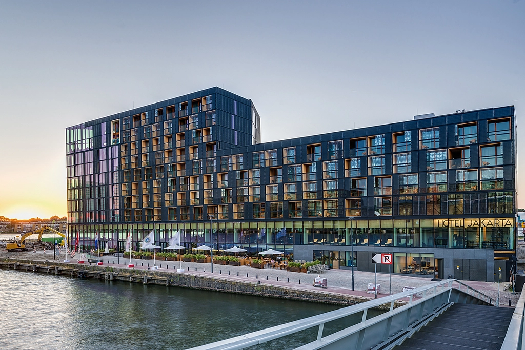 full Hotel Jakarta MOSO 03