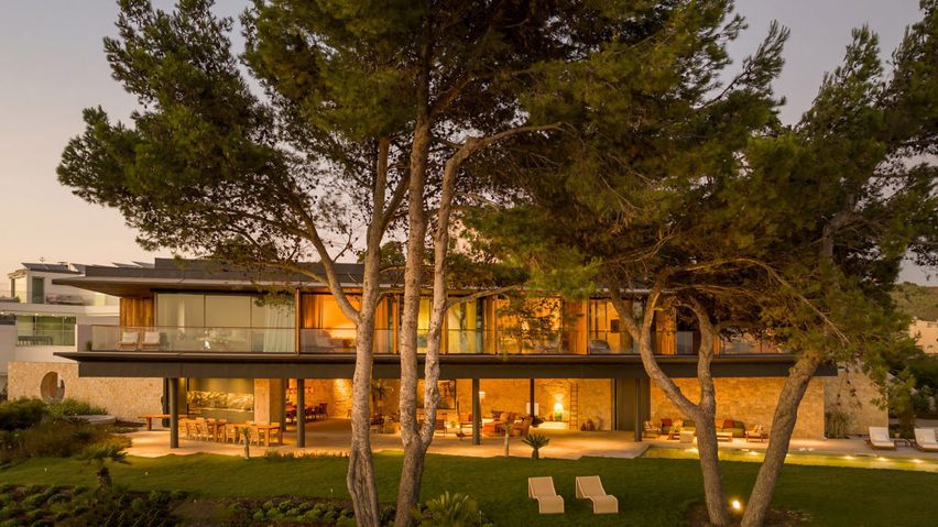 hero casa tejo bernardes arquiteturas portugal villa dezeen 2364 col 1 852x479 2