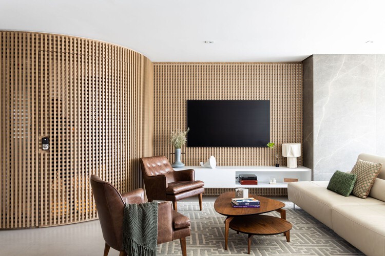 Vật liệu gỗ tự nhiên được sử dụng trong thiết kế nội thất sang trọng